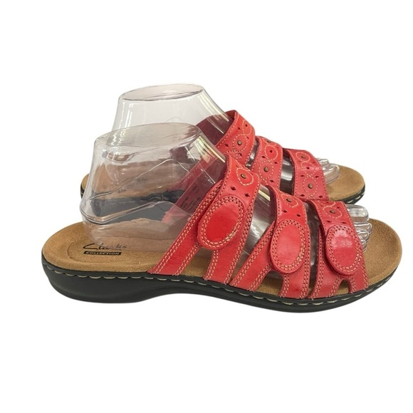 CLARKS LEISA CACTI Q Red LEATHER SLIP ONS OPEN TOE SANDALS SHOES WOMENS SZ 9M - Picture 4 of 14
